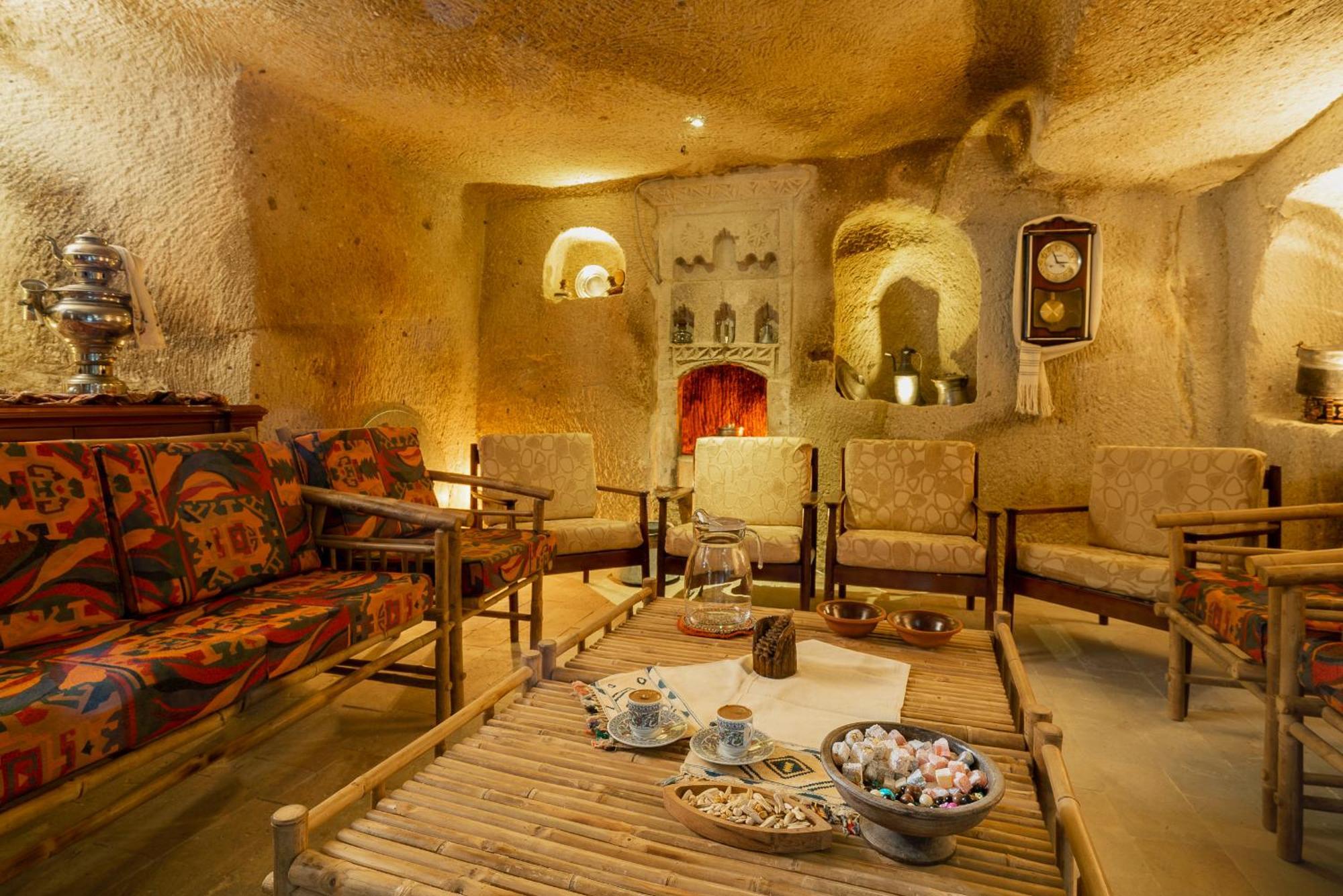 Cappadocia Inans Cave & Swimming Pool Hot Hotel Nevşehir Bagian luar foto