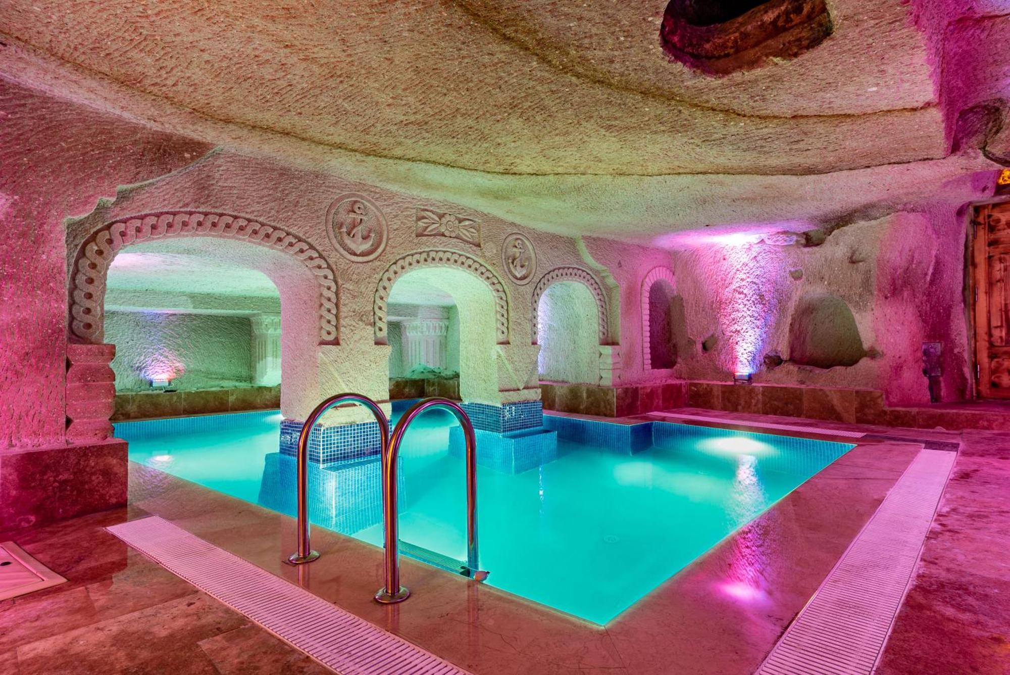 Cappadocia Inans Cave & Swimming Pool Hot Hotel Nevşehir Bagian luar foto