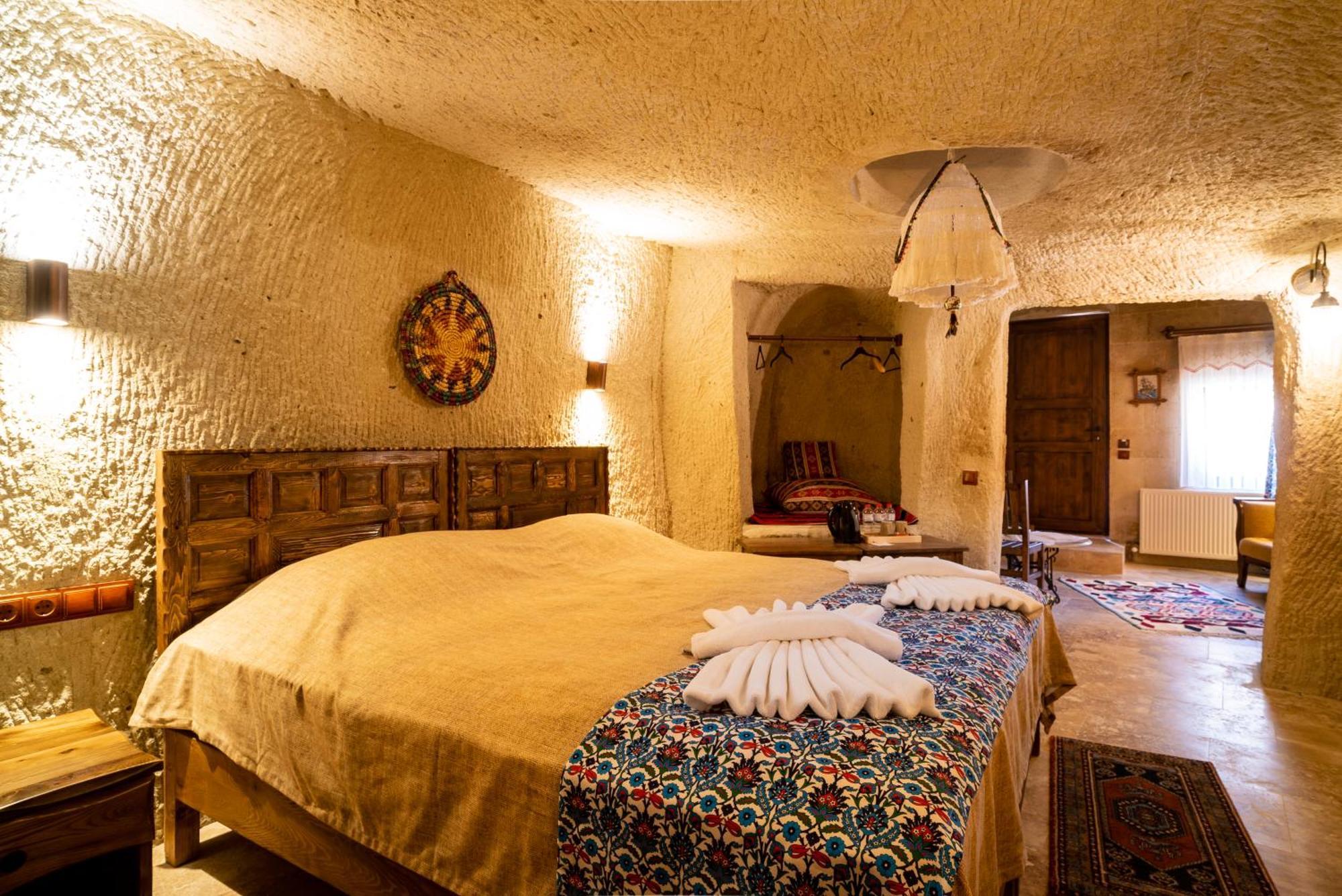 Cappadocia Inans Cave & Swimming Pool Hot Hotel Nevşehir Bagian luar foto