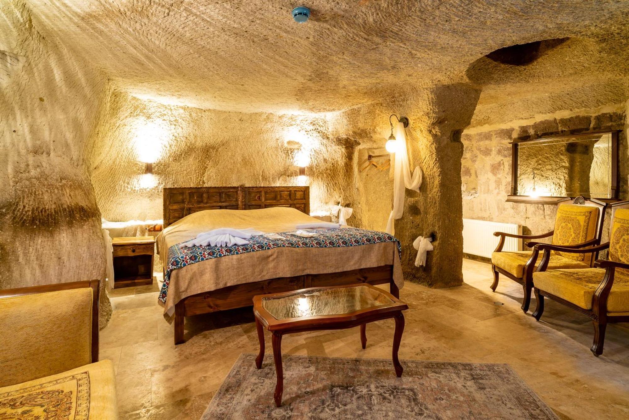 Cappadocia Inans Cave & Swimming Pool Hot Hotel Nevşehir Bagian luar foto