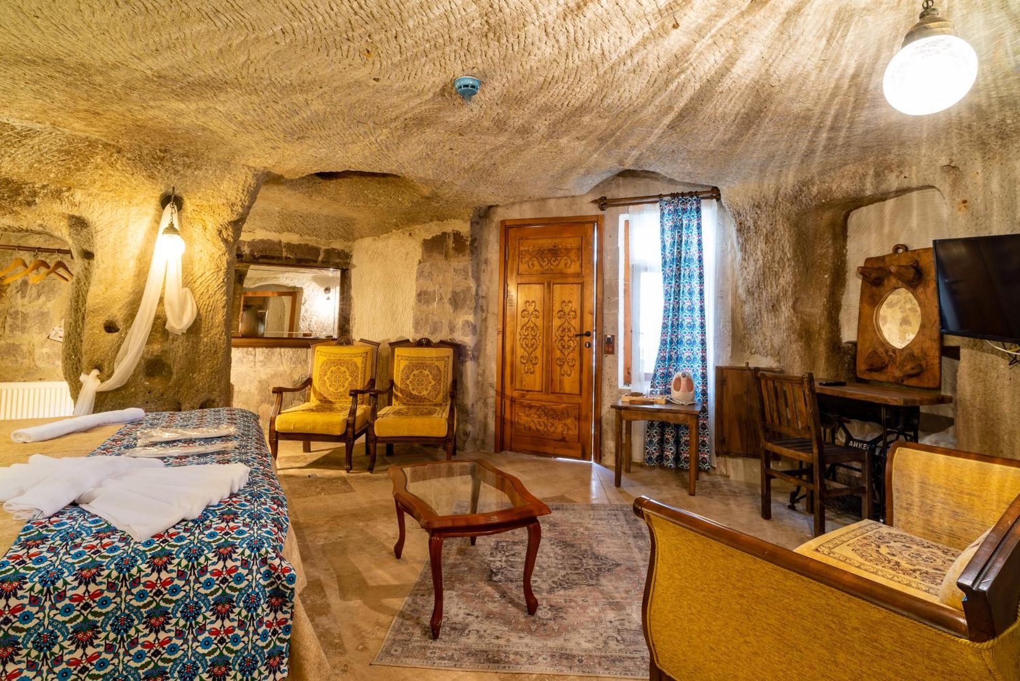 Cappadocia Inans Cave & Swimming Pool Hot Hotel Nevşehir Bagian luar foto